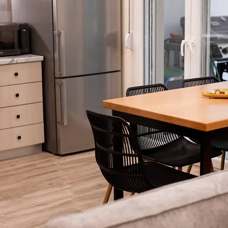 Zeusplace Stylish Living Kateríni