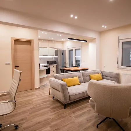 Zeusplace Stylish Living Apartment Katerini
