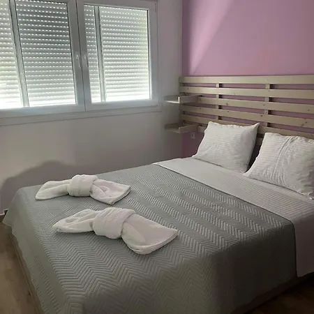 Zeusplace Stylish Living Katerini
